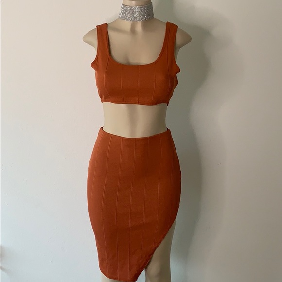 Ellie Set - Picture 2 of 3